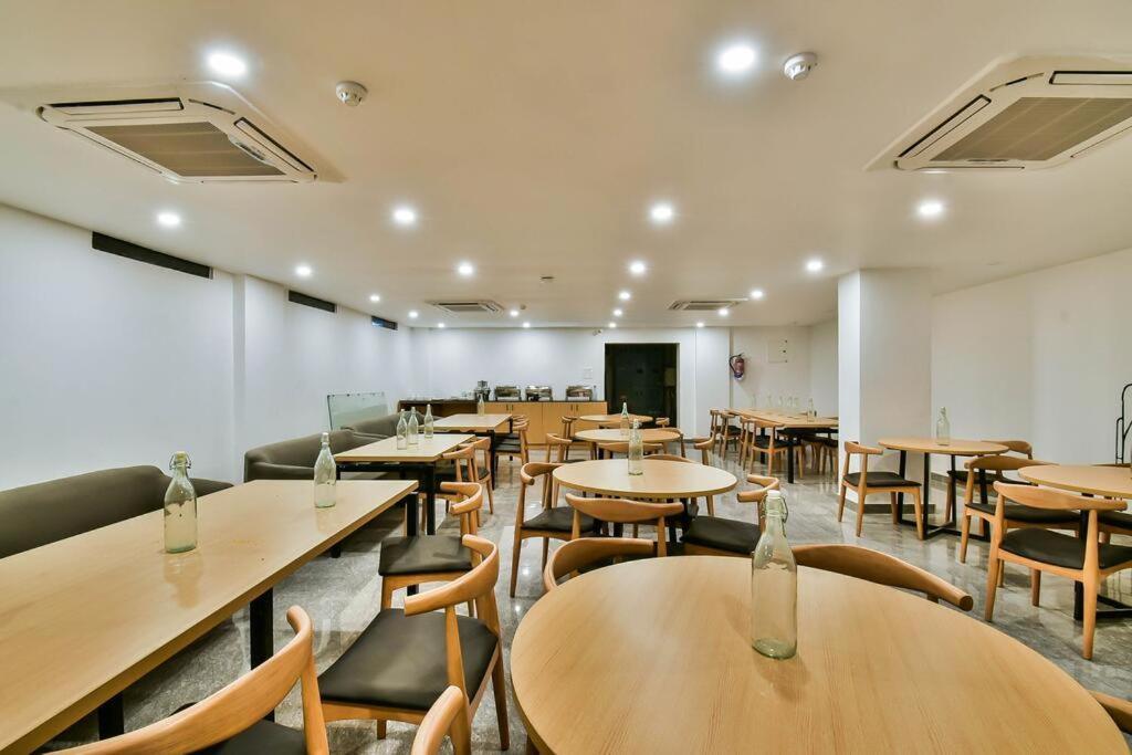 Hôtel Mudita By Kirti à Patna  Extérieur photo
