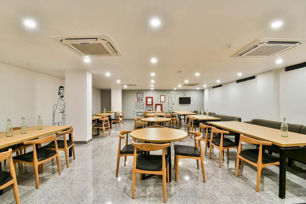 Hôtel Mudita By Kirti à Patna  Extérieur photo